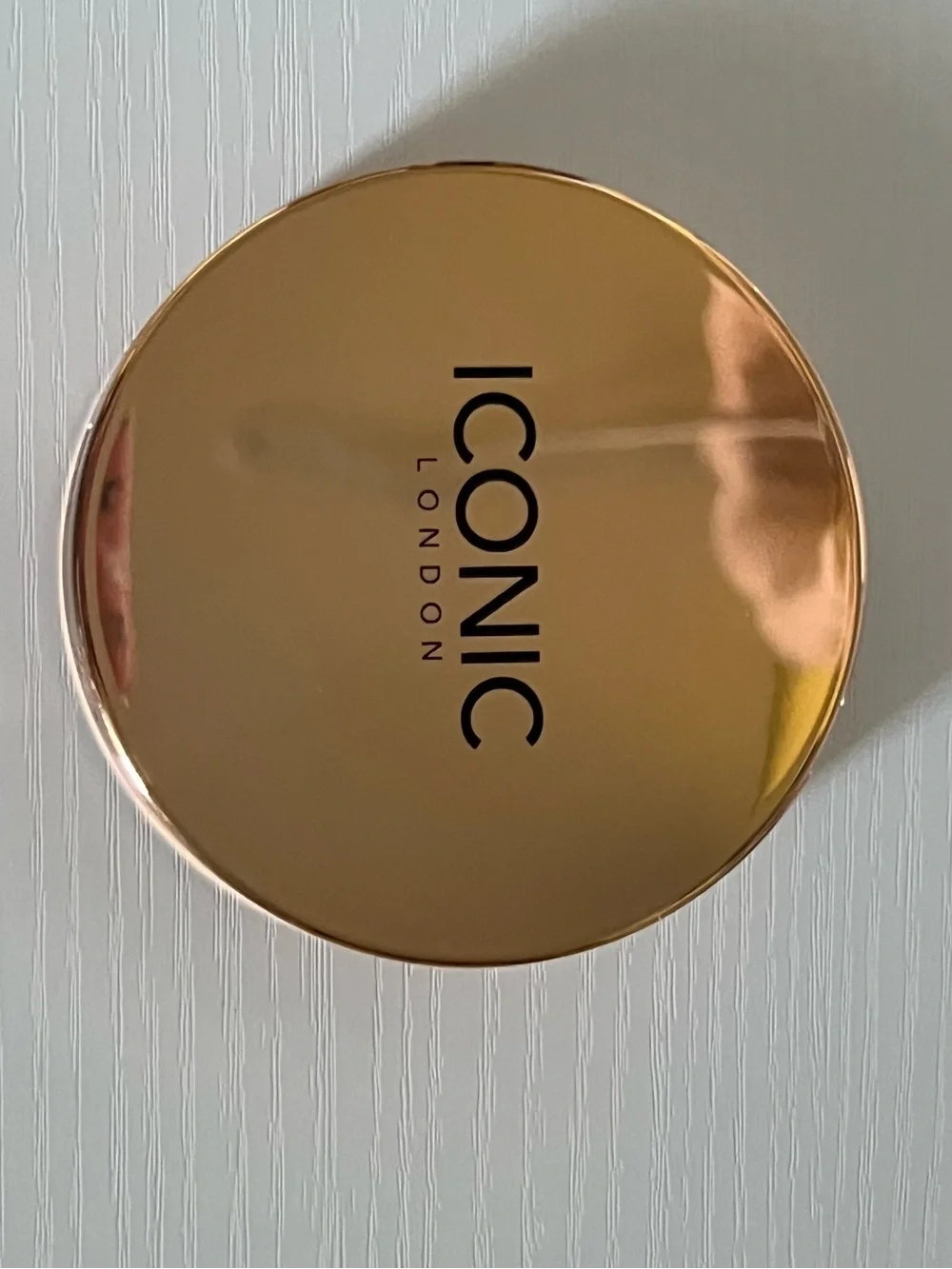 ICONIC London Warm Bronze Compact with Gold Case